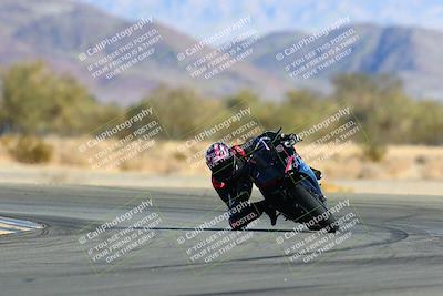 media/Jan-09-2022-SoCal Trackdays (Sun) [[2b1fec8404]]/Turn 14 (10am)/